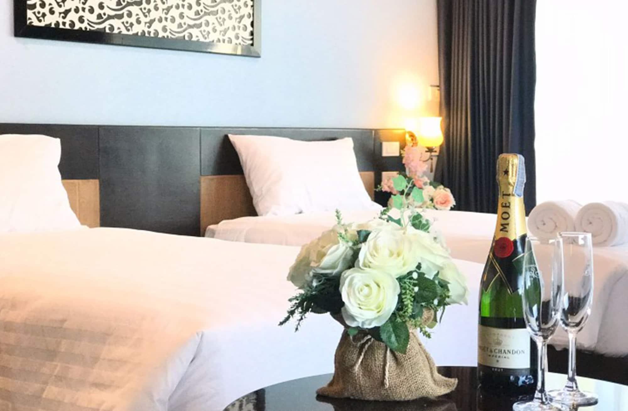 Phuket Chinoinn-Shaplus Certified Экстерьер фото